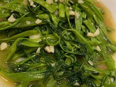 -丹江口渔村·湘味厨房(桃园店)