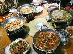 -小凤庭·地道湖北菜武昌鱼·藕汤(38年黄鹤楼店)