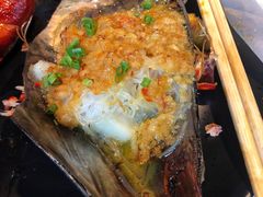 -沪小胖小龙虾(淮海中路旗舰店)