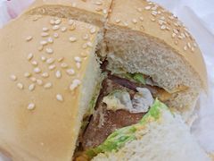 猪扒包-旺角宝港式茶餐厅(寮步店)