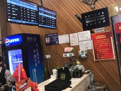 -大光明丽星VIP影城(昌里路杜比全景声店)