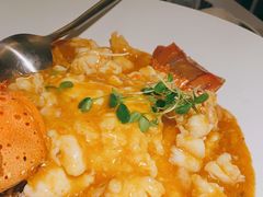 蟹粉鸡淖龙虾仔-麻六记(新天地店)