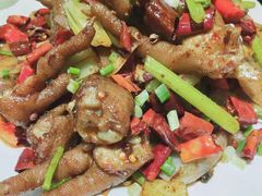 -阆辣荟餐饮(老味道8年·古城店)