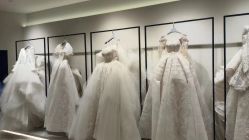 点击看大图 -Renee芮亦婚纱
