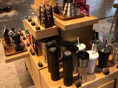 -星巴克臻选(济南恒隆店)