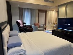 -喜鹊愉家酒店(郑州曼哈顿博览中心地铁站店)