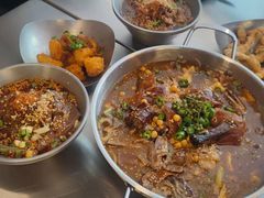 -蓉三少冒烤鸭·四川小吃集(北京首店)