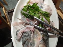 -老船舫·现做活鲜鱼馆(东郊记忆店)
