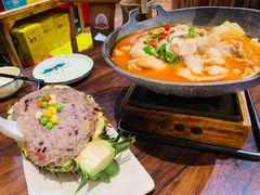 -老滇山寨•云南特色菜•地方菜•民族风情歌舞表演(金碧店)