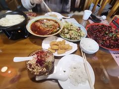 -重庆石磨豆花庄(乔庄店)