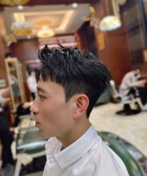 -尼特斯男士发型馆