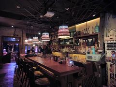 -城墙外BAR