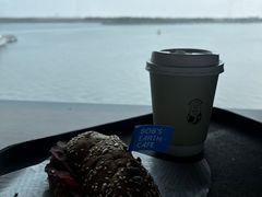 -抱抱地球咖啡馆(国家海洋博物馆店)