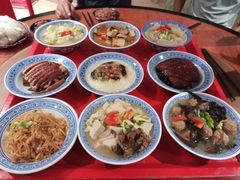 -蓝田九大碗民俗食府(蓝田店)