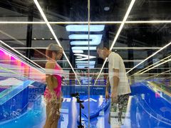 -INLANG饮浪室内冲浪(苏河湾万象天地店)