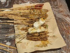 -老街烧烤大排档·地道湖北菜·龙虾馆(汉口火车站店)