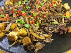 -老周炒拨拉(甘州总店)