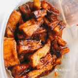 应该点两个清淡的小蔬菜的！