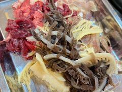 -金鼎雪山牦牛杂火锅(理县总店)