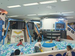 -孩子王童乐园(西安盛龙店)