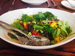 招牌有机藜麦沙拉-THE CLUBHOUSE(G公寓酒店)