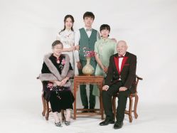 -时光纪亲子全家福照相馆(静安店母女写真父母纪念照)