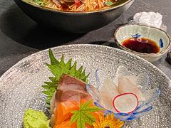 -铭牛烧肉·和牛海鲜自助(高新月牙湖店)