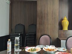 -维园悦谱·海派家常菜(乌鲁木齐南路店)