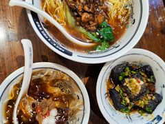 -黑白电视长沙小吃(悦汇城店)