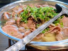 跷脚牛肉-肖四女·江湖菜(临港店)
