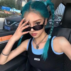 -DL HAIR SALON