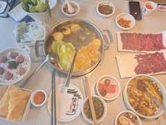 养生原汤锅-俏牛哥鲜牛肉牛肆馆(重庆天地店)