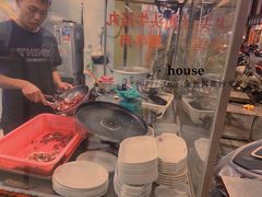 -山珍鲜牛肉火锅本地老字号(汕中老店)