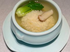 泉水松茸菊花豆腐汤-淮扬府·游园京梦(中粮广场店)