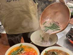 -叁窝雀·云南小锅米线(万象汇店)