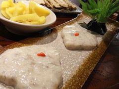 -东巴婆婆云南鱼豆花火锅(大东门店)