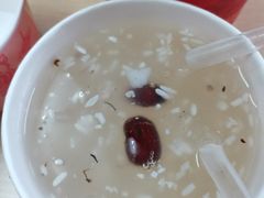 小汤圆糊米酒-江三王记牛杂馆(总店)