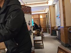 -湘力力小院·鱼汤泡饭(枫林路店)