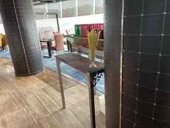 -宝利来国际大酒店-凤凰阁旋转餐厅