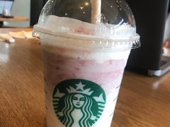 -星巴克臻选(莘庄仲盛店)