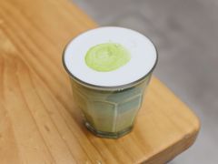 抹茶拿铁-无牌咖啡&酒馆