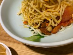 -味绝西面