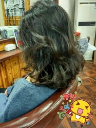 -镁连社·美联社
