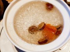 -雍和会海鲜姿造自助(湖东路店)