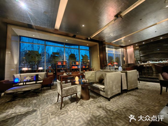 北京希尔顿逸林酒店-逸轩西餐厅-自助餐厅图片