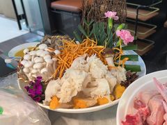-澳美徕·港式花胶鸡火锅(高新万达店)