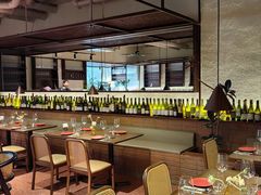 -肆海小川菜酒馆Wine Bistro (青年路店)