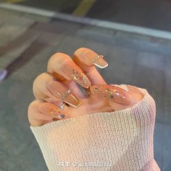 -Halo美甲美睫