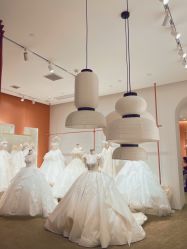 -派丽莫Pellimo原创设计婚纱品牌