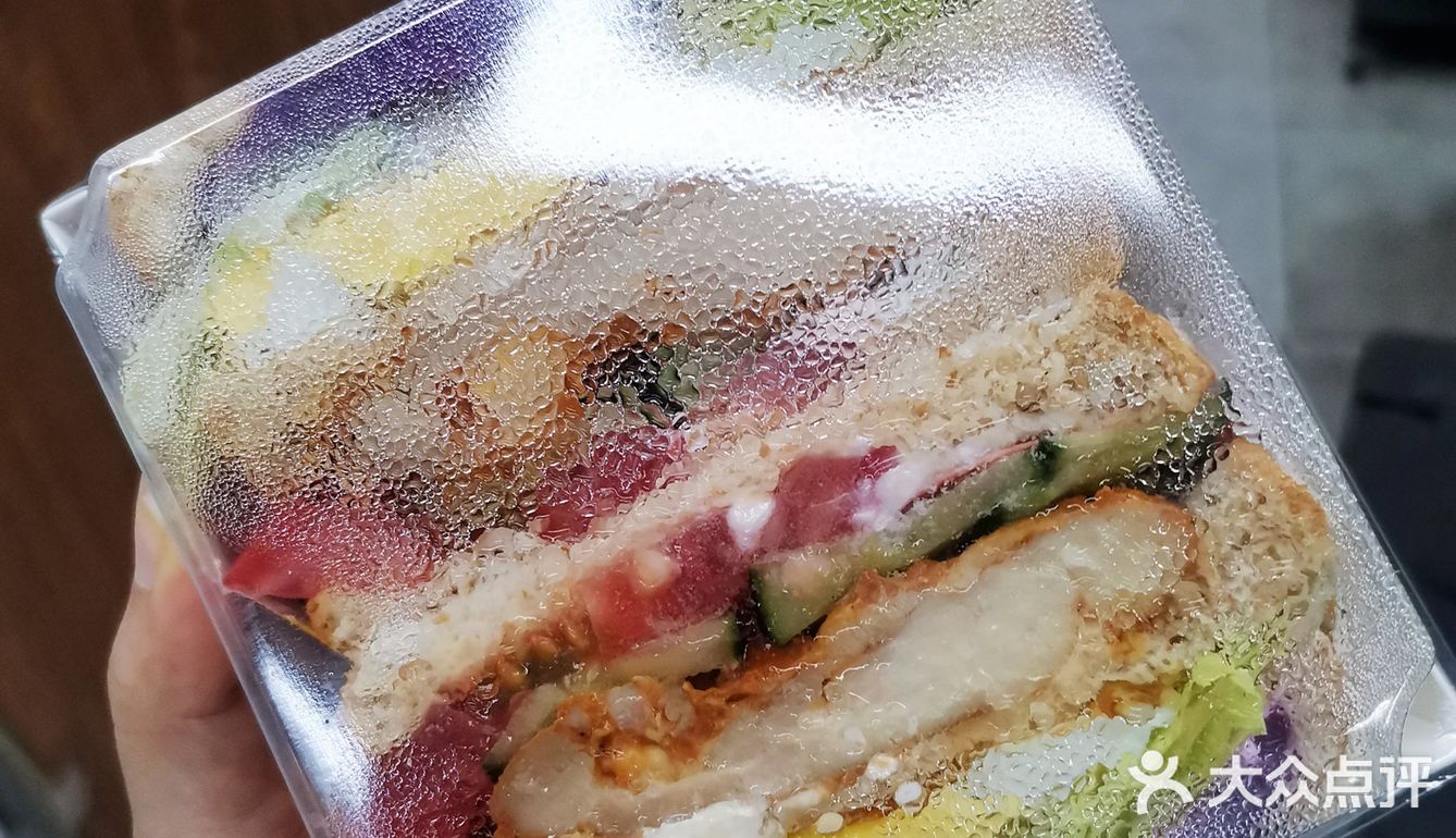 京城夜市里的烟火气   轻食健康 开胃凉爽过伏天